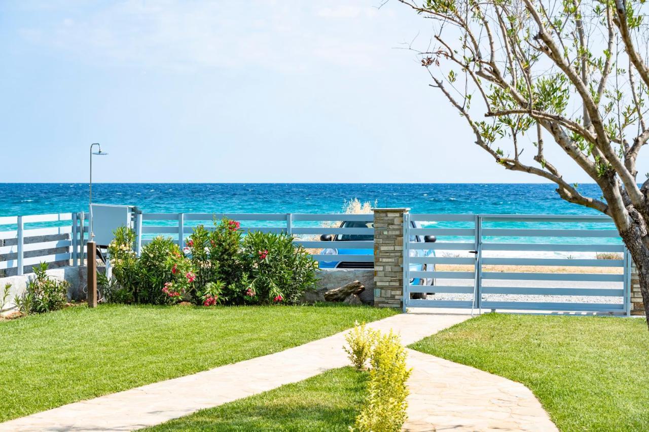 Azzurro Seafront Houses Nea Kallikrateia Kültér fotó