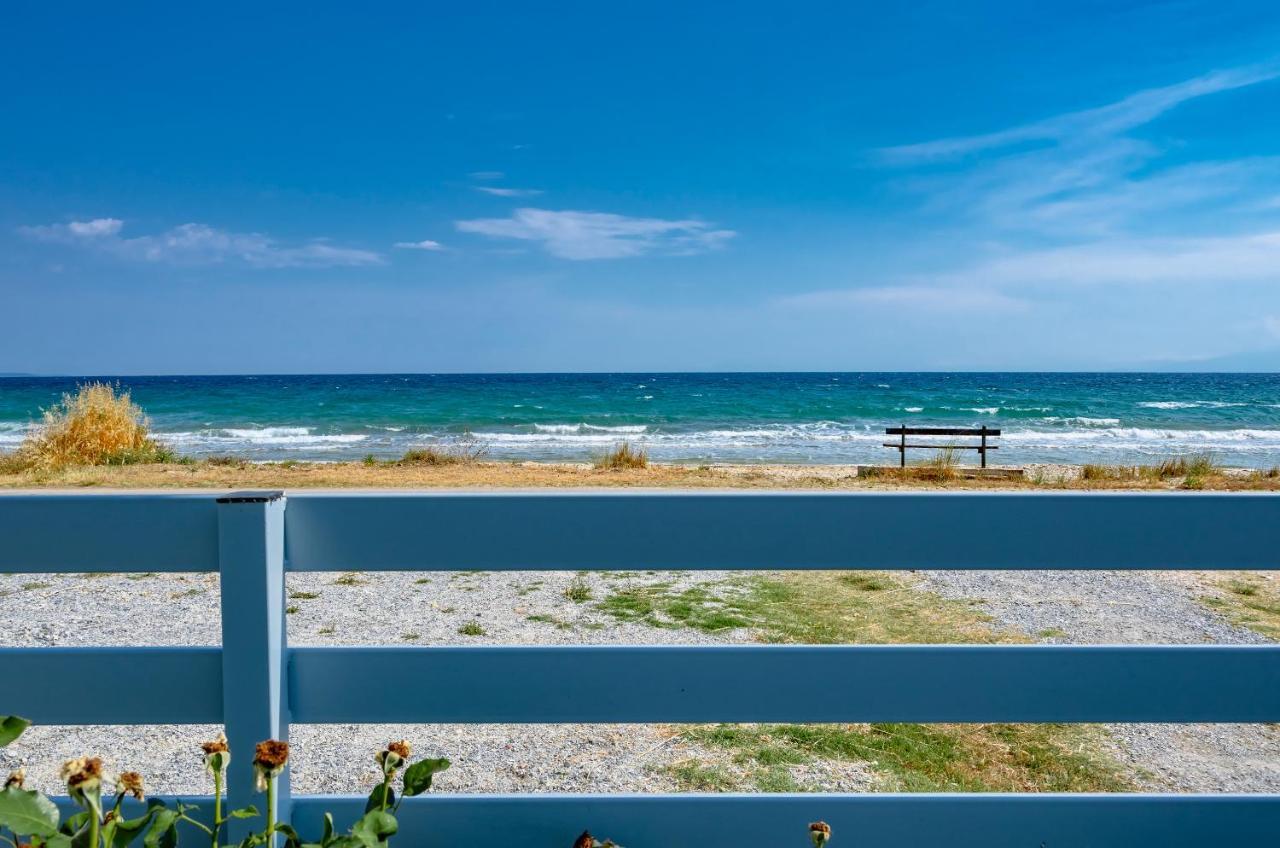 Azzurro Seafront Houses Nea Kallikrateia Kültér fotó
