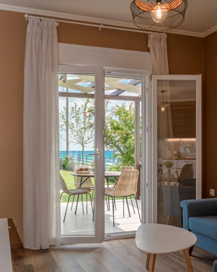 Azzurro Seafront Houses Nea Kallikrateia Kültér fotó